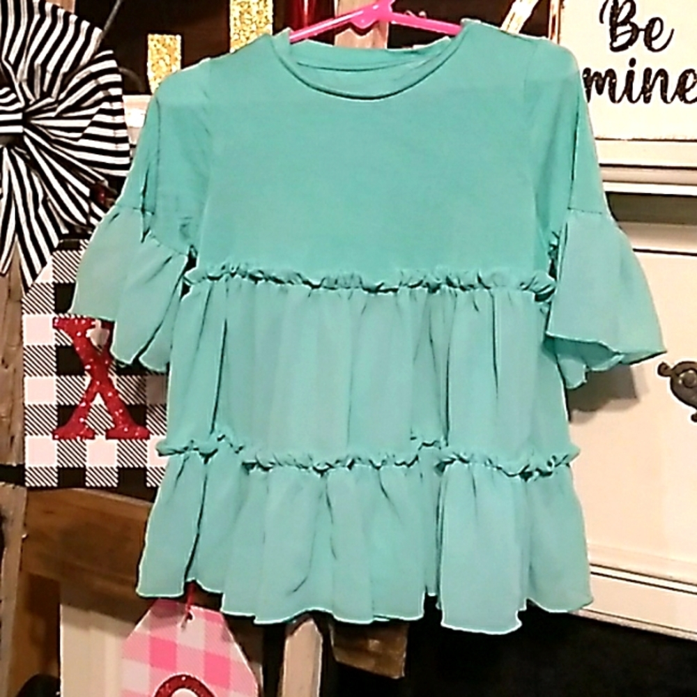 🍓Girls youth  Tierd Ruffle Top